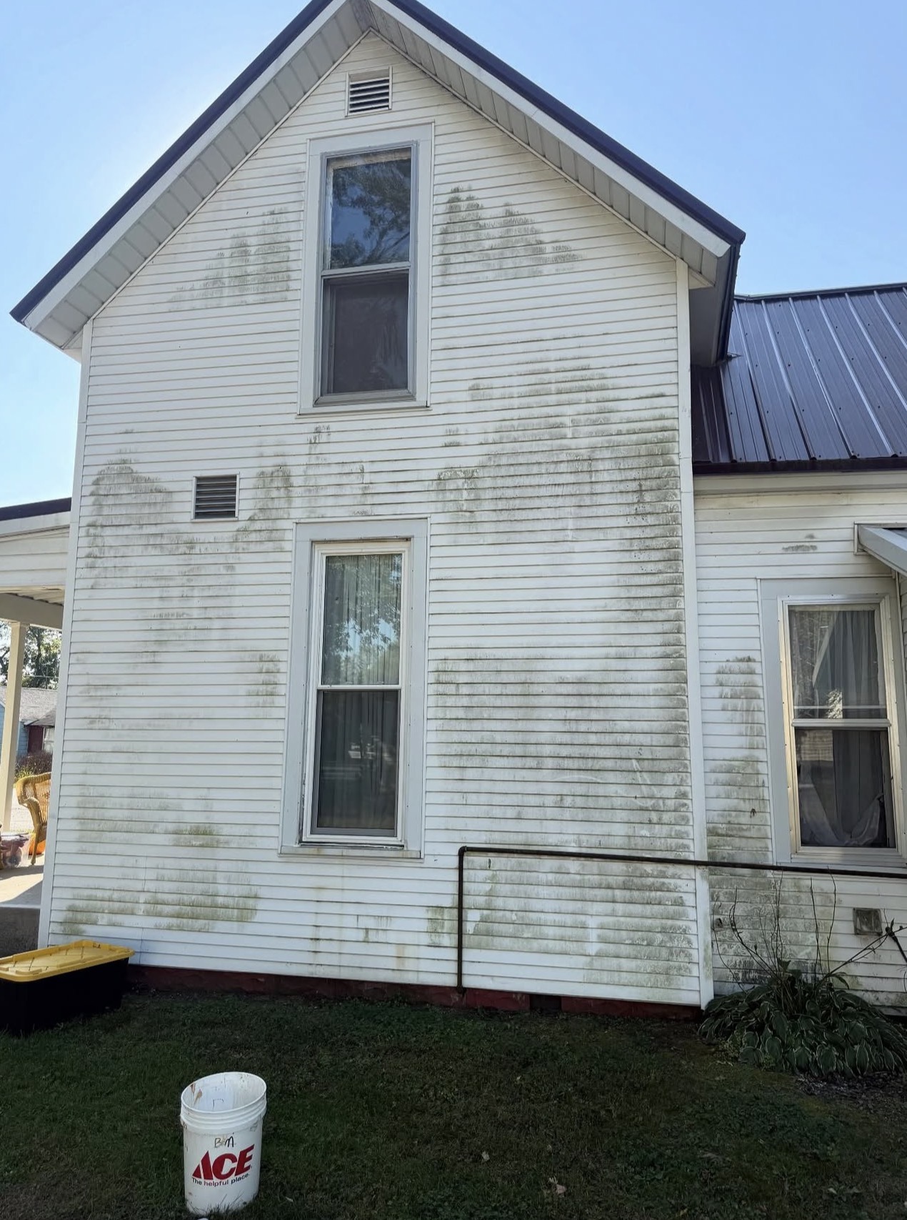 Siding pressure wash before